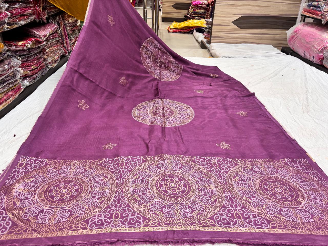 Purple Geometric Bandhani Saree
