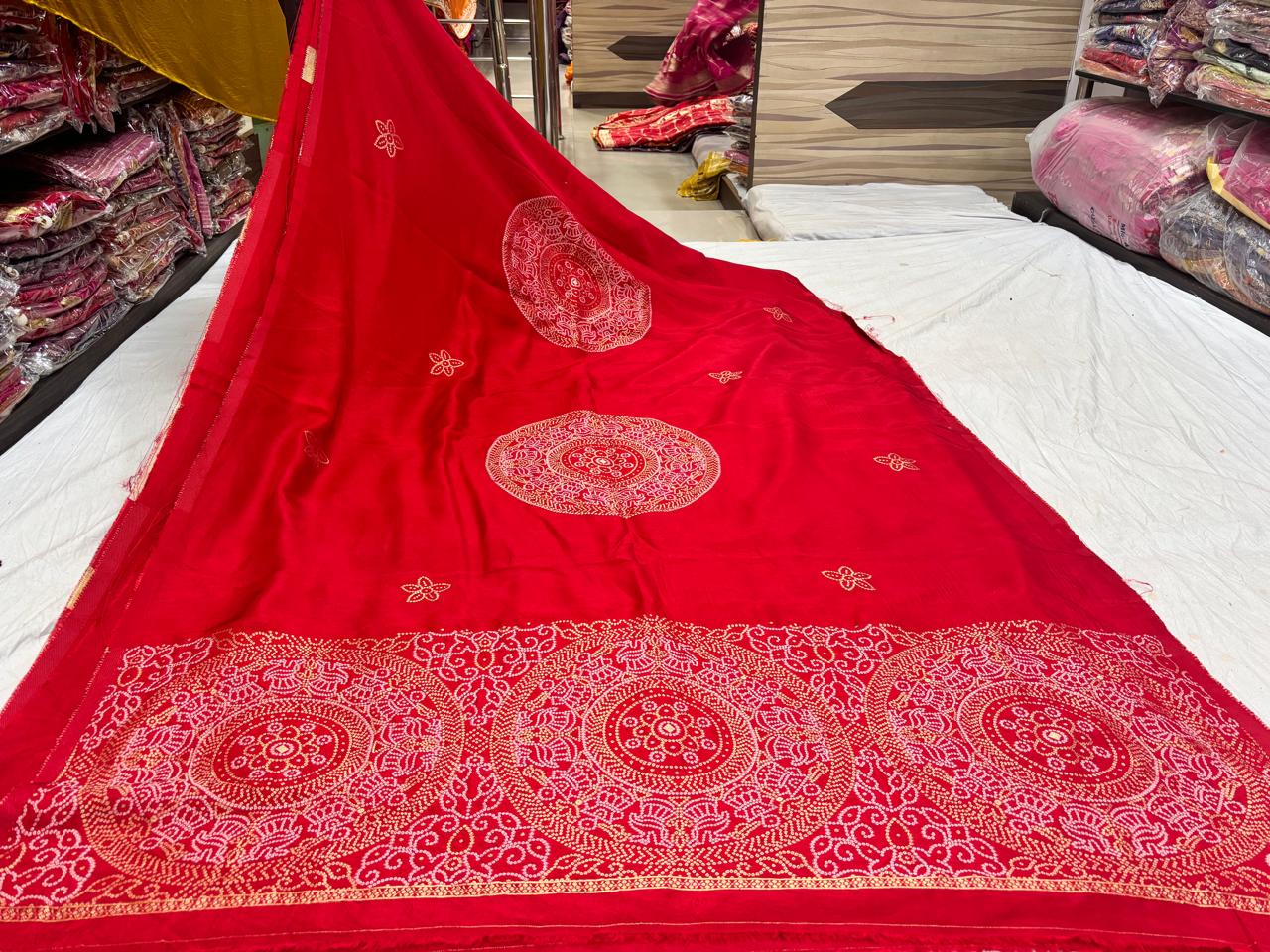 Red Geometric Bandhani Saree