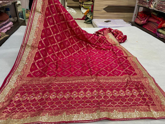 Traditional Chunri Bandhani pattern