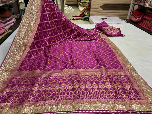 Traditional Chunri Bandhani pattern