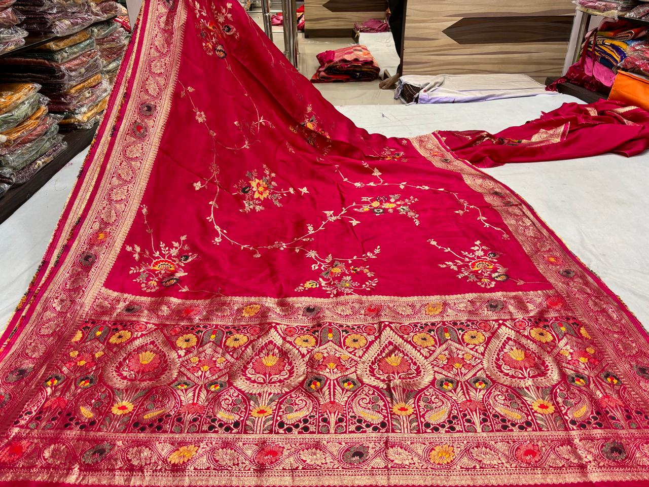 Pink Floral Motif Printed Saree